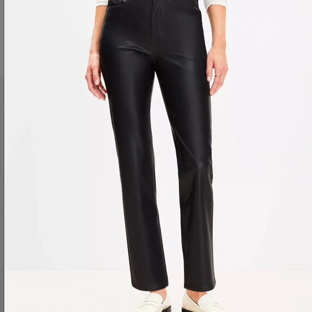 LOFT Five Pocket Straight Pants in Faux Leather 29 - 8 NWT BLACK - Picture 2 of 9